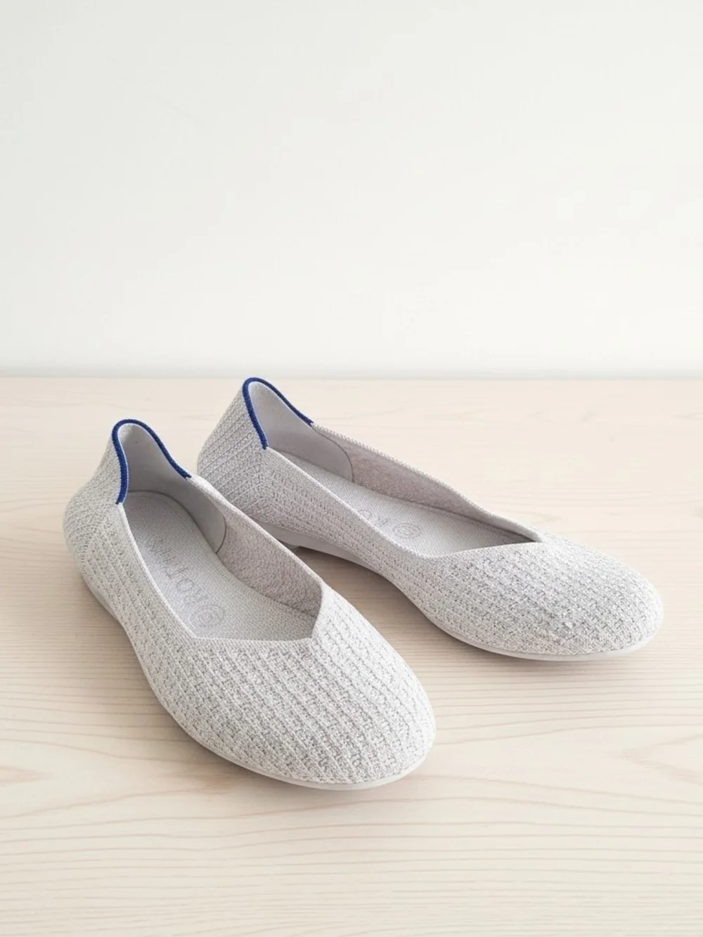 Rothy's The Flat Knit Ballet Flats Light Gray Women's Size 7.5 Comfortable Washa